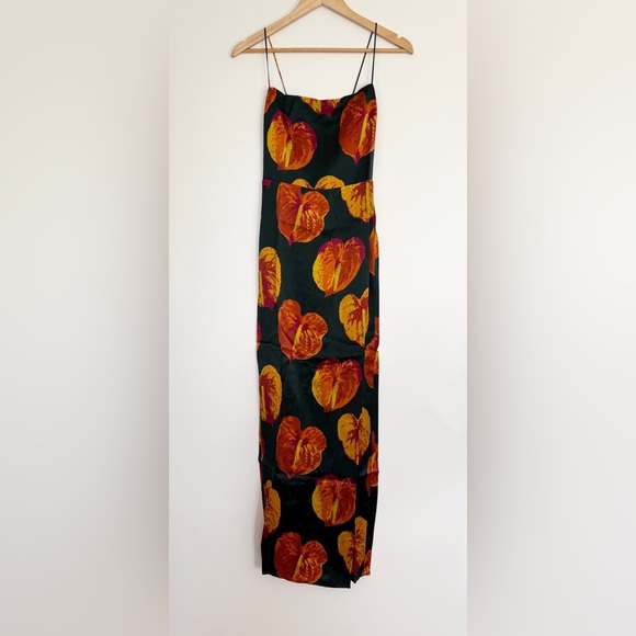 Reformation Frankie Silk Dress Size‎ 0 - Picture 2 of 5